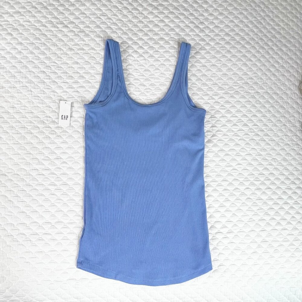 Ribbed Tank w/ bra support